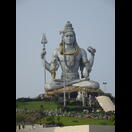 Die ca. 37 m hohe Shiva-Statue in Murudeshwara